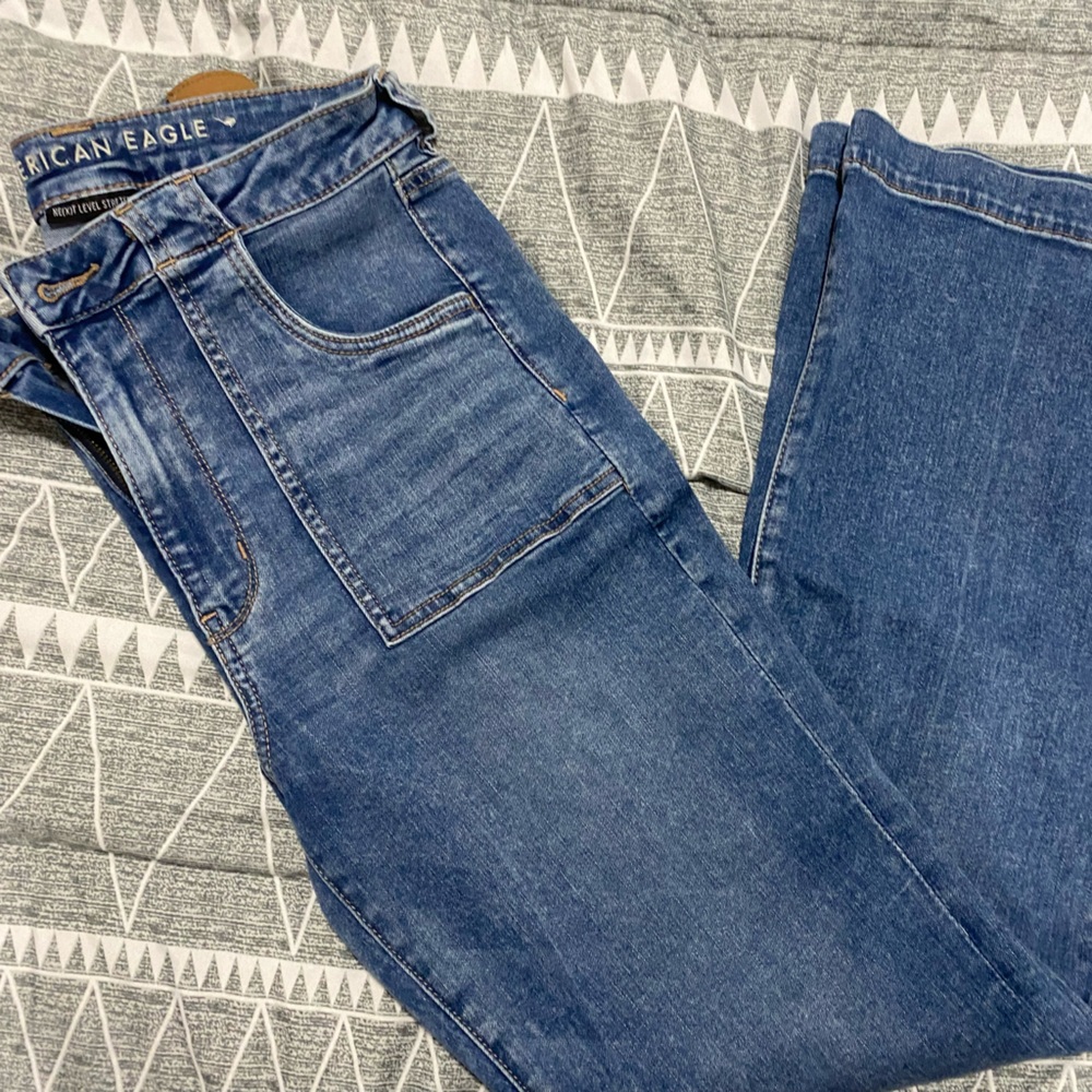 NEW American Eagle Flare Jeans! Size 12